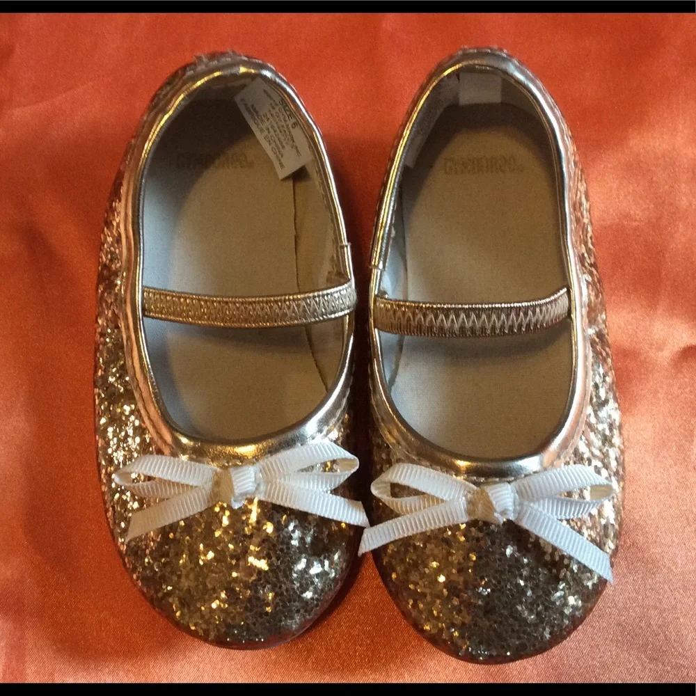 Gymboree gold sparkly shoes, NWT, Girls size 6